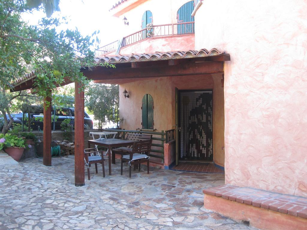 Villa Le Ginestre Ла Калета Стая снимка